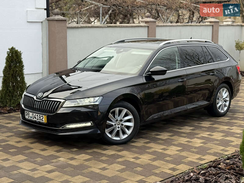 Универсал Skoda Superb 2021 в Мукачево