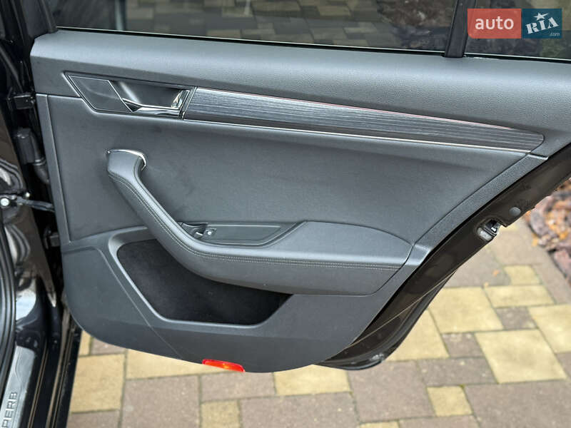 Универсал Skoda Superb 2021 в Мукачево