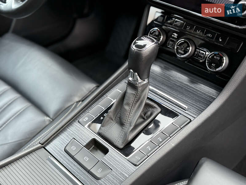 Универсал Skoda Superb 2021 в Мукачево