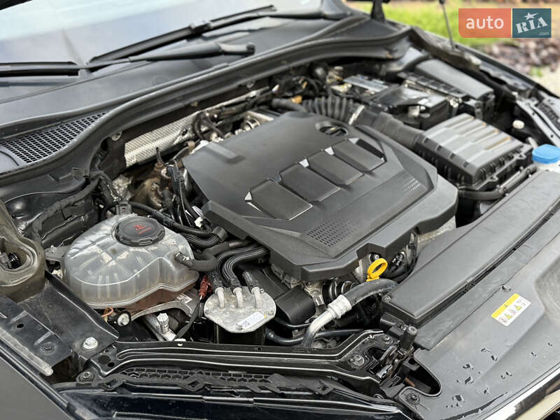 Универсал Skoda Superb 2021 в Мукачево