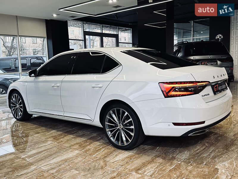 Ліфтбек Skoda Superb 2021 в Києві