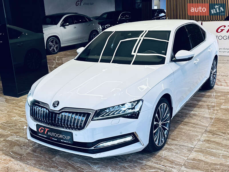 Ліфтбек Skoda Superb 2021 в Києві