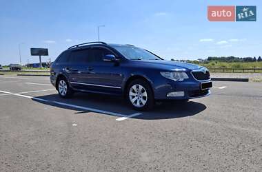 Універсал Skoda Superb 2012 в Львові