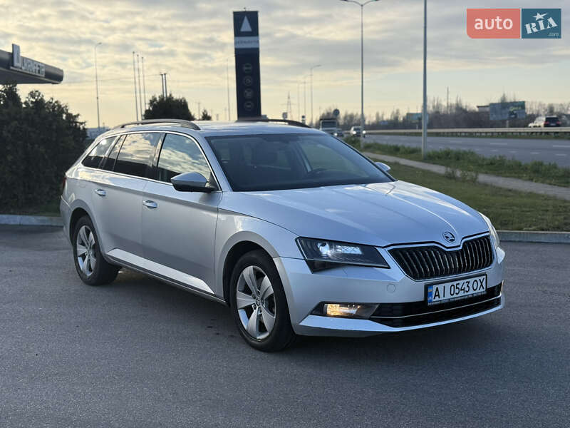Универсал Skoda Superb 2017 в Днепре