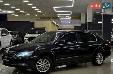 Ліфтбек Skoda Superb 2014 в Миколаєві