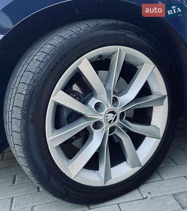 Ліфтбек Skoda Superb 2017 в Сваляві фото 9 Ліфтбек Skoda Superb 2017 в Сваляві