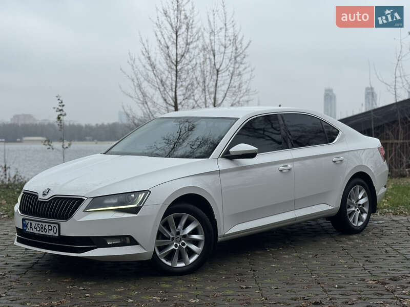 Ліфтбек Skoda Superb 2018 в Києві