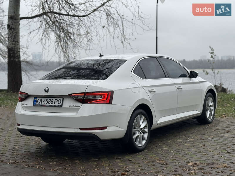 Ліфтбек Skoda Superb 2018 в Києві