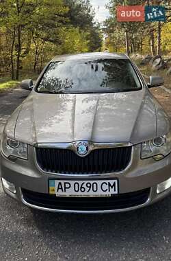 Ліфтбек Skoda Superb 2013 в Запоріжжі