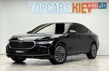 Лифтбек Skoda Superb 2025 в Киеве