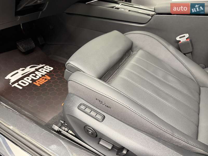 Лифтбек Skoda Superb 2025 в Киеве