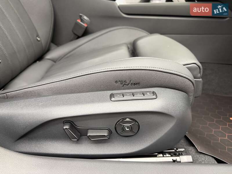 Лифтбек Skoda Superb 2025 в Киеве