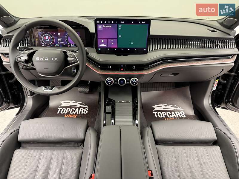 Лифтбек Skoda Superb 2025 в Киеве