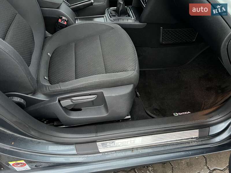 Універсал Skoda Superb 2014 в Стрию