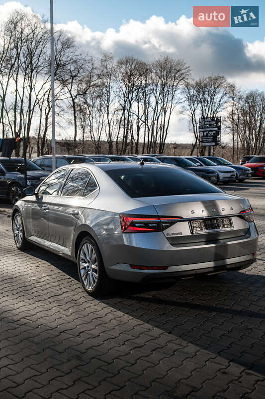 Ліфтбек Skoda Superb 2020 в Львові