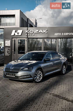 Лифтбек Skoda Superb 2020 в Львове