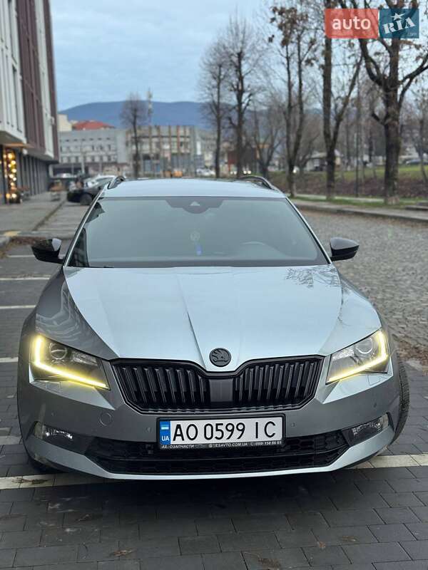 Універсал Skoda Superb 2018 в Сваляві
