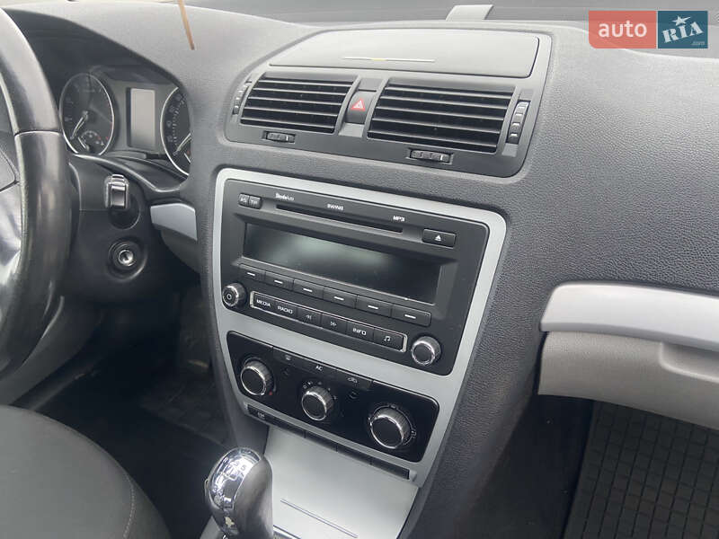 Лифтбек Skoda Superb 2009 в Вижнице фото 11 Лифтбек Skoda Superb 2009 в Вижнице