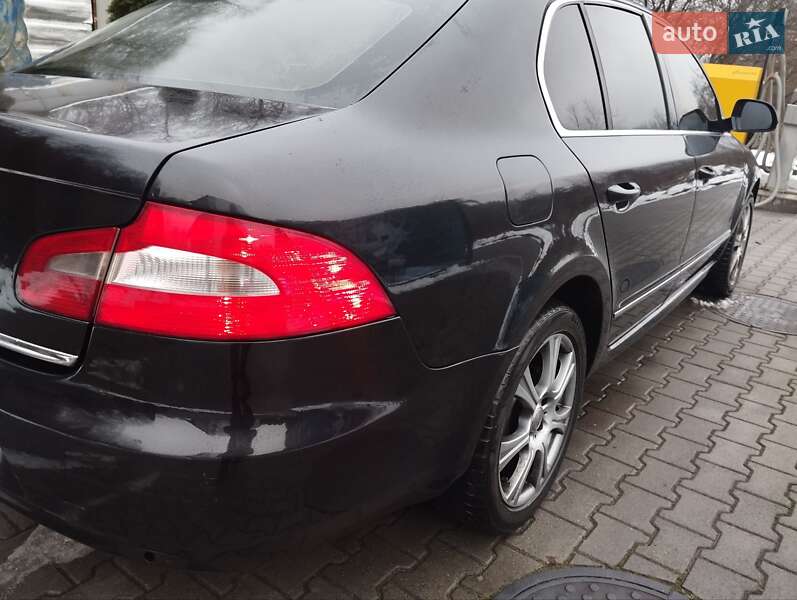 Лифтбек Skoda Superb 2008 в Львове