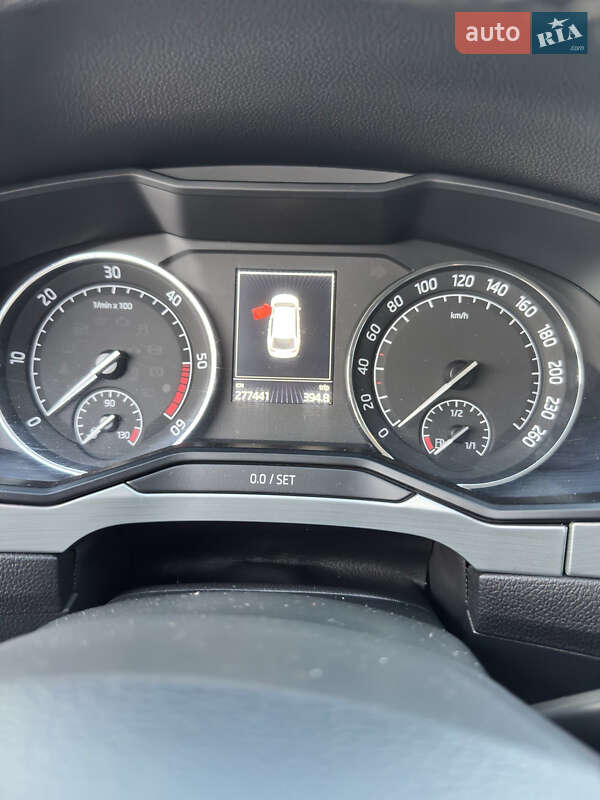 Универсал Skoda Superb 2015 в Ровно фото 13 Универсал Skoda Superb 2015 в Ровно