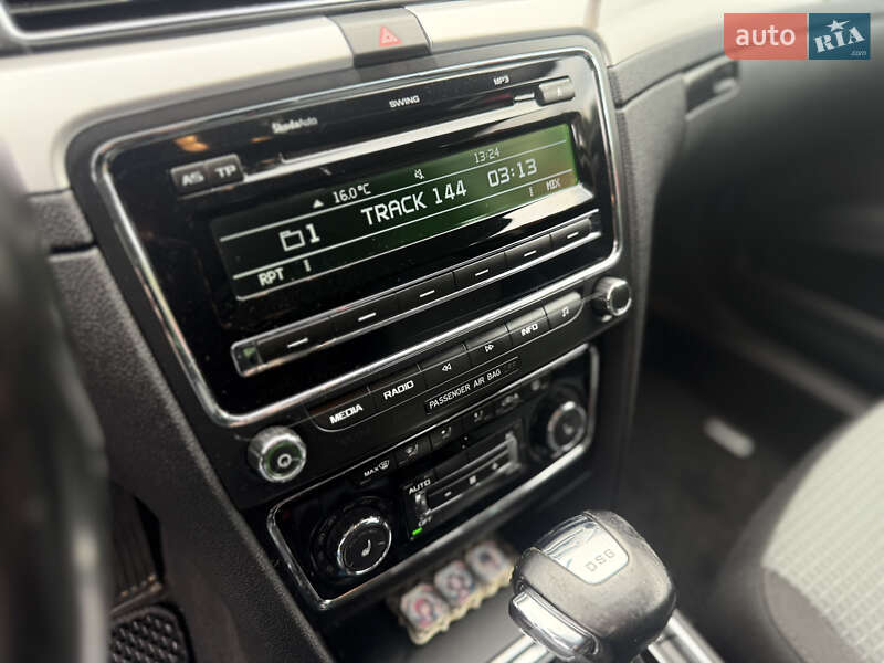 Универсал Skoda Superb 2010 в Самборе