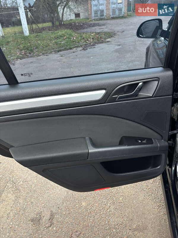 Універсал Skoda Superb 2014 в Житомирі