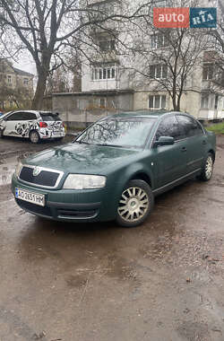 Ліфтбек Skoda Superb 2004 в Рівному