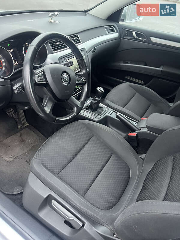 Универсал Skoda Superb 2014 в Коростене фото 33 Универсал Skoda Superb 2014 в Коростене