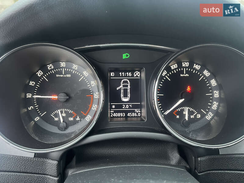 Универсал Skoda Superb 2014 в Коростене фото 36 Универсал Skoda Superb 2014 в Коростене