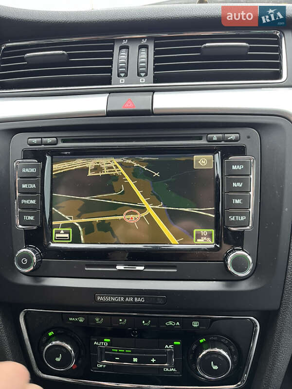 Универсал Skoda Superb 2014 в Коростене