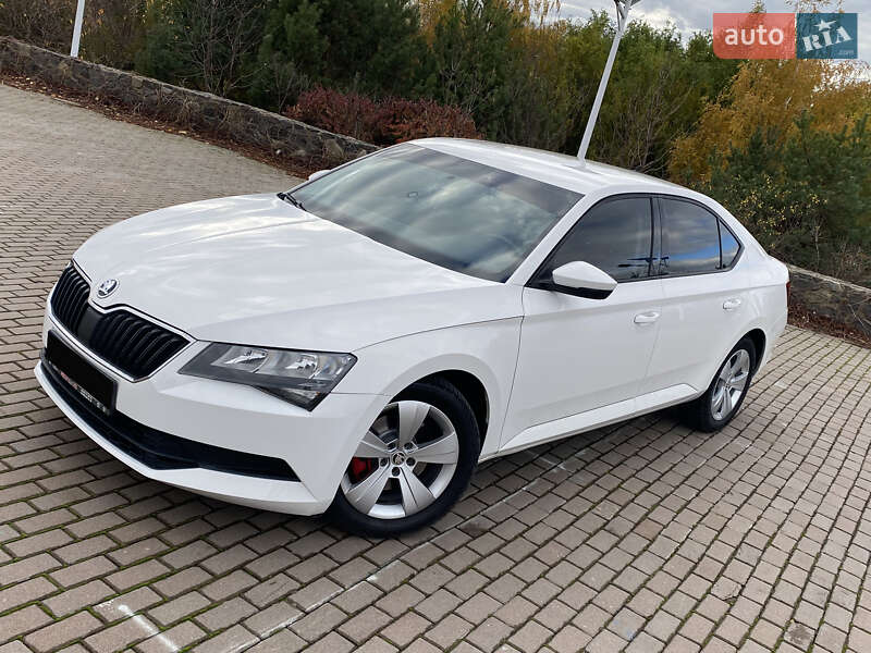 Лифтбек Skoda Superb 2016 в Виннице