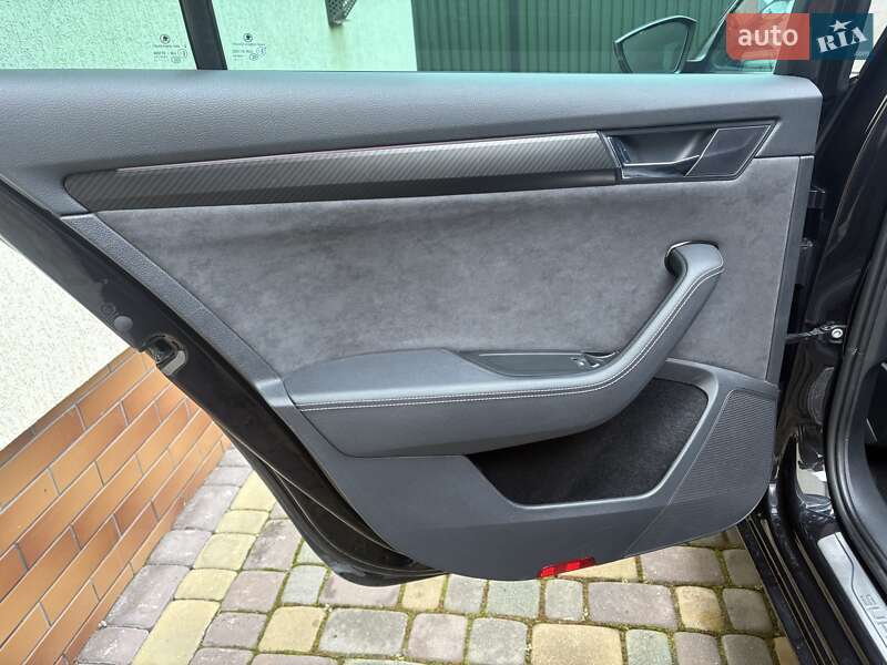 Універсал Skoda Superb 2020 в Самборі