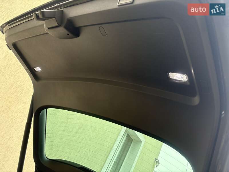 Універсал Skoda Superb 2020 в Самборі