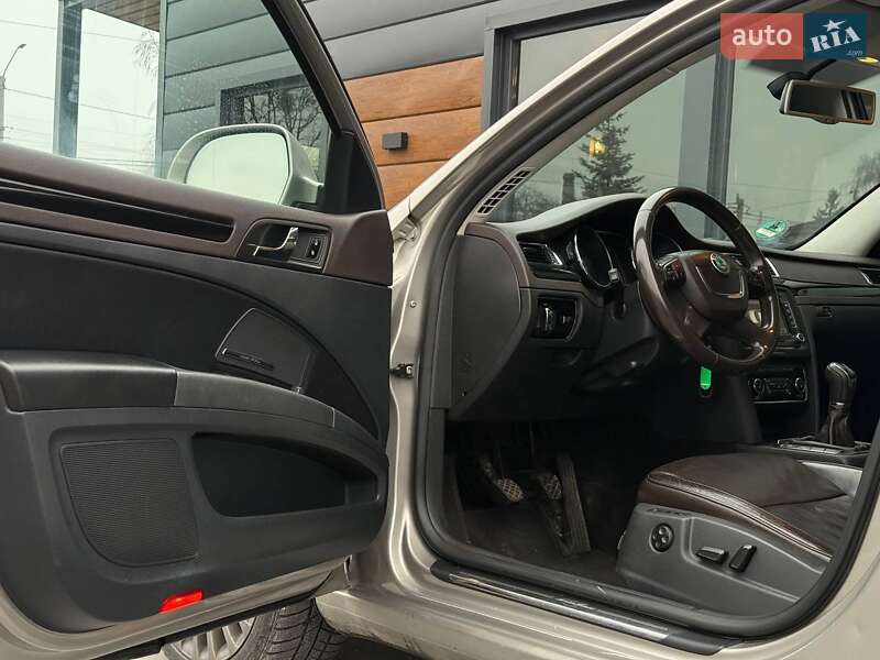Универсал Skoda Superb 2012 в Ровно фото 16 Универсал Skoda Superb 2012 в Ровно