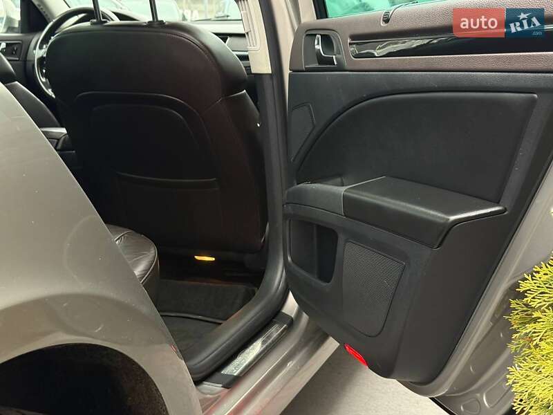 Универсал Skoda Superb 2012 в Ровно фото 55 Универсал Skoda Superb 2012 в Ровно