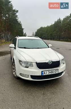 Универсал Skoda Superb 2010 в Ракитном