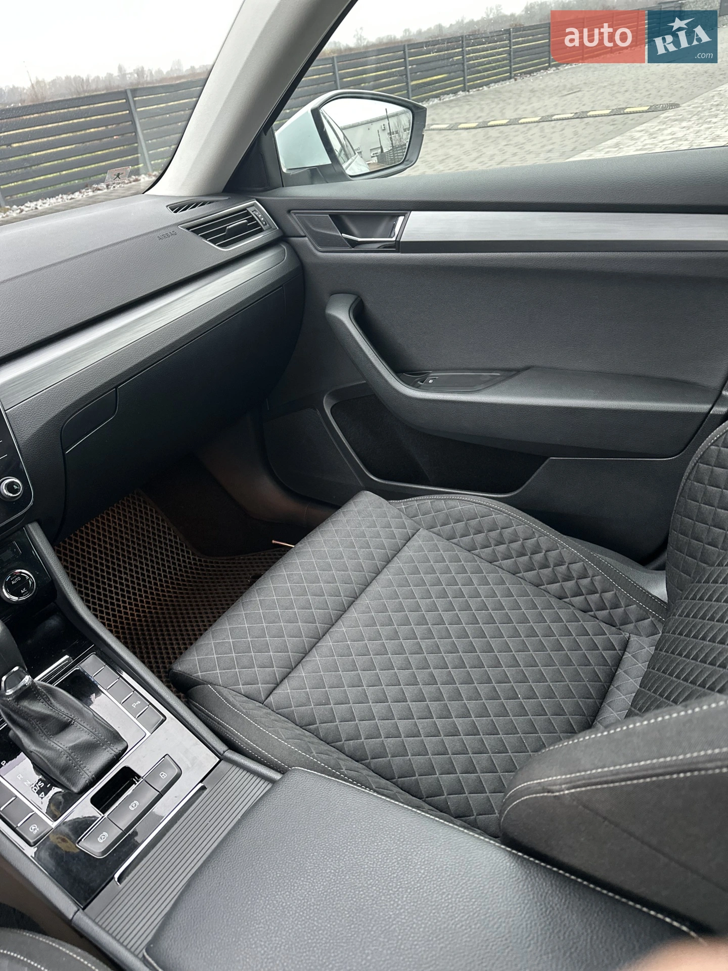 2017 Skoda Superb - мініатюра 29