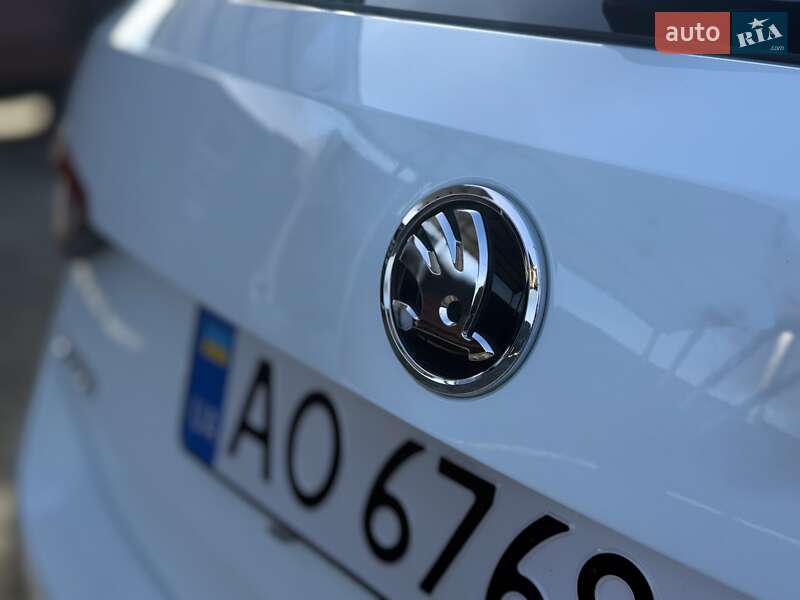 Универсал Skoda Superb 2017 в Хусте