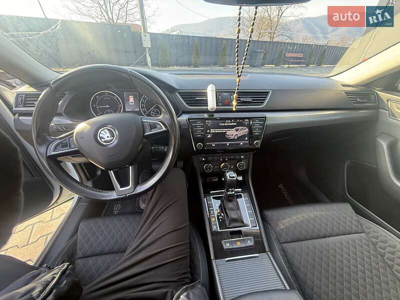 Универсал Skoda Superb 2017 в Хусте