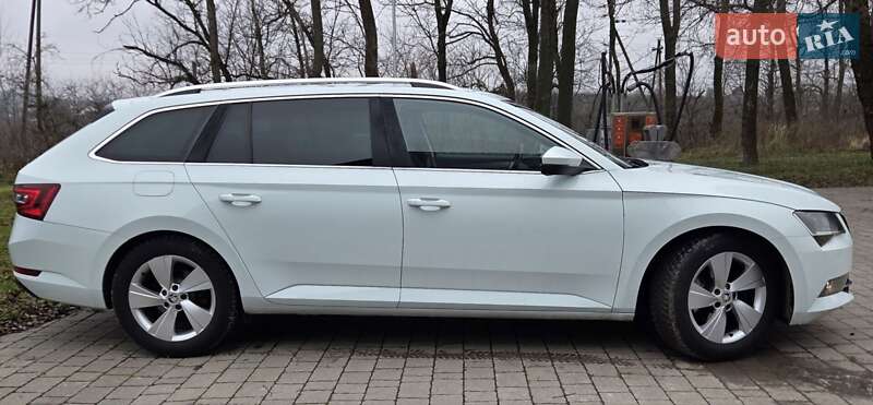 Універсал Skoda Superb 2016 в Бучачі