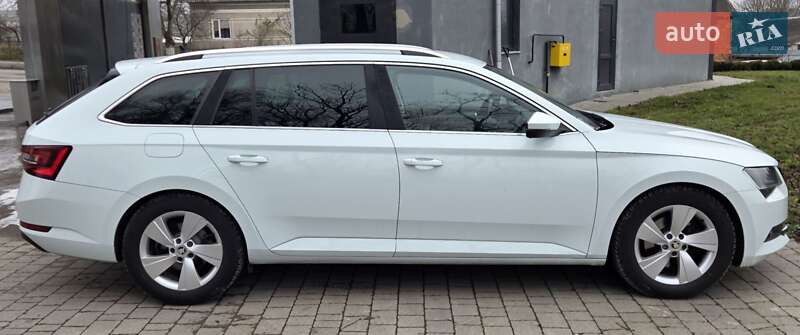 Універсал Skoda Superb 2016 в Бучачі