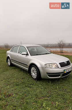 Лифтбек Skoda Superb 2004 в Кривом Роге