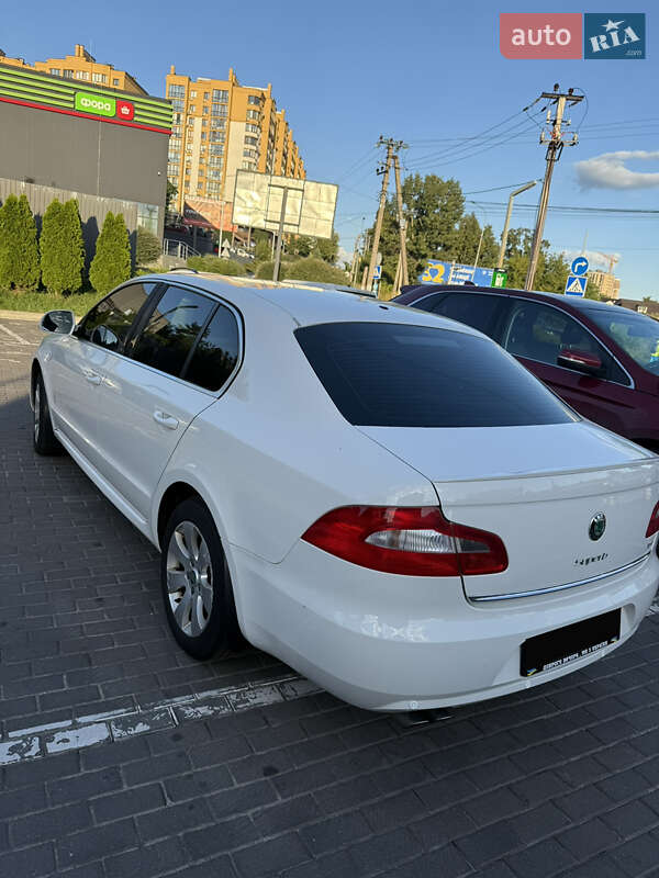 Лифтбек Skoda Superb 2012 в Петропавловской Борщаговке фото 7 Лифтбек Skoda Superb 2012 в Петропавловской Борщаговке