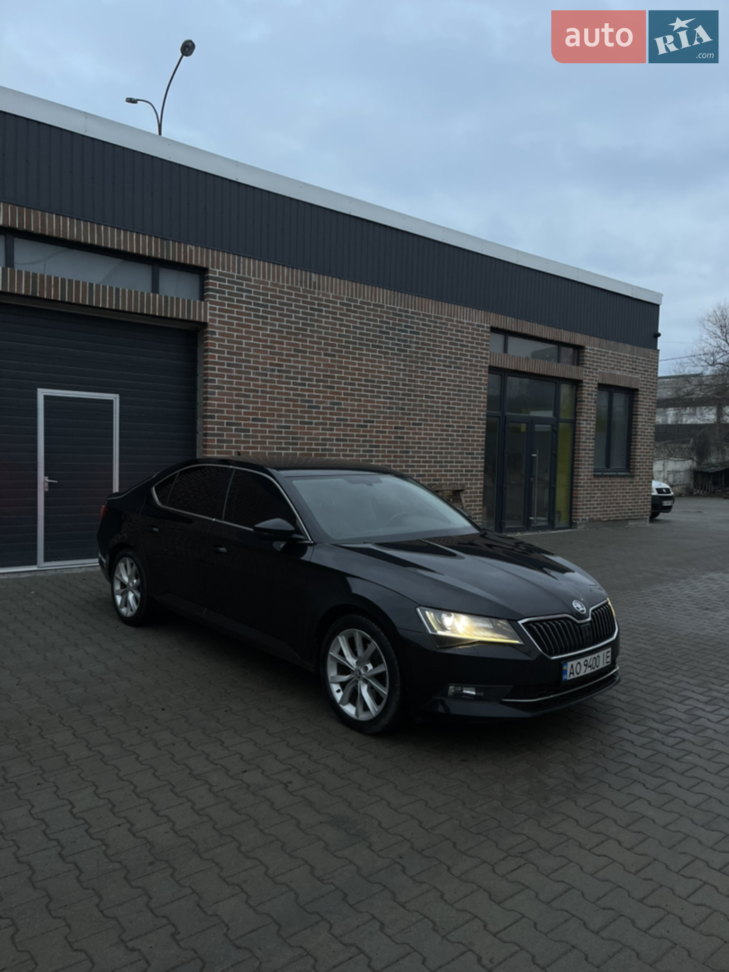 2015 Skoda Superb - мініатюра 3