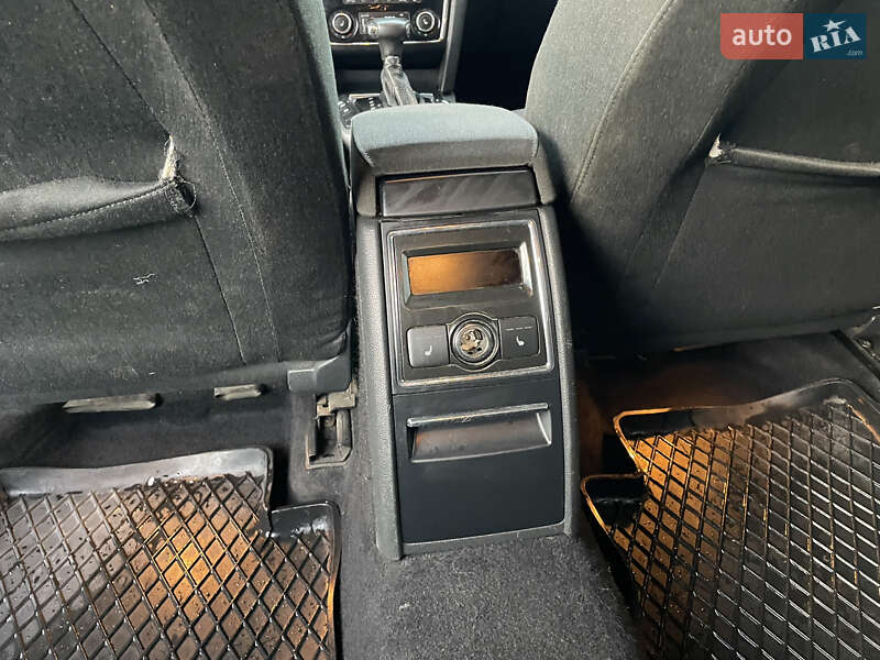 Ліфтбек Skoda Superb 2009 в Турці