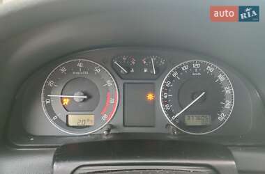 Ліфтбек Skoda Superb 2006 в Білій Церкві