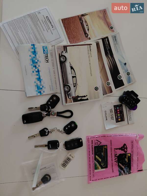 Лифтбек Skoda Superb 2006 в Киеве фото 19 Лифтбек Skoda Superb 2006 в Киеве