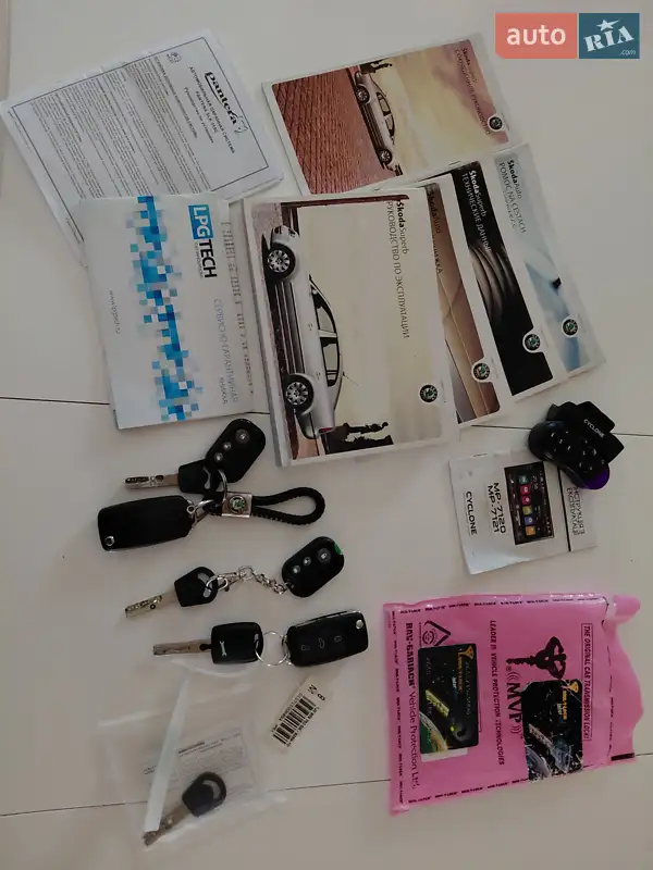 Лифтбек Skoda Superb 2006 в Киеве документ 2 фото Лифтбек Skoda Superb 2006 в Киеве документ