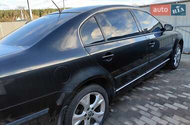 Ліфтбек Skoda Superb 2006 в Києві