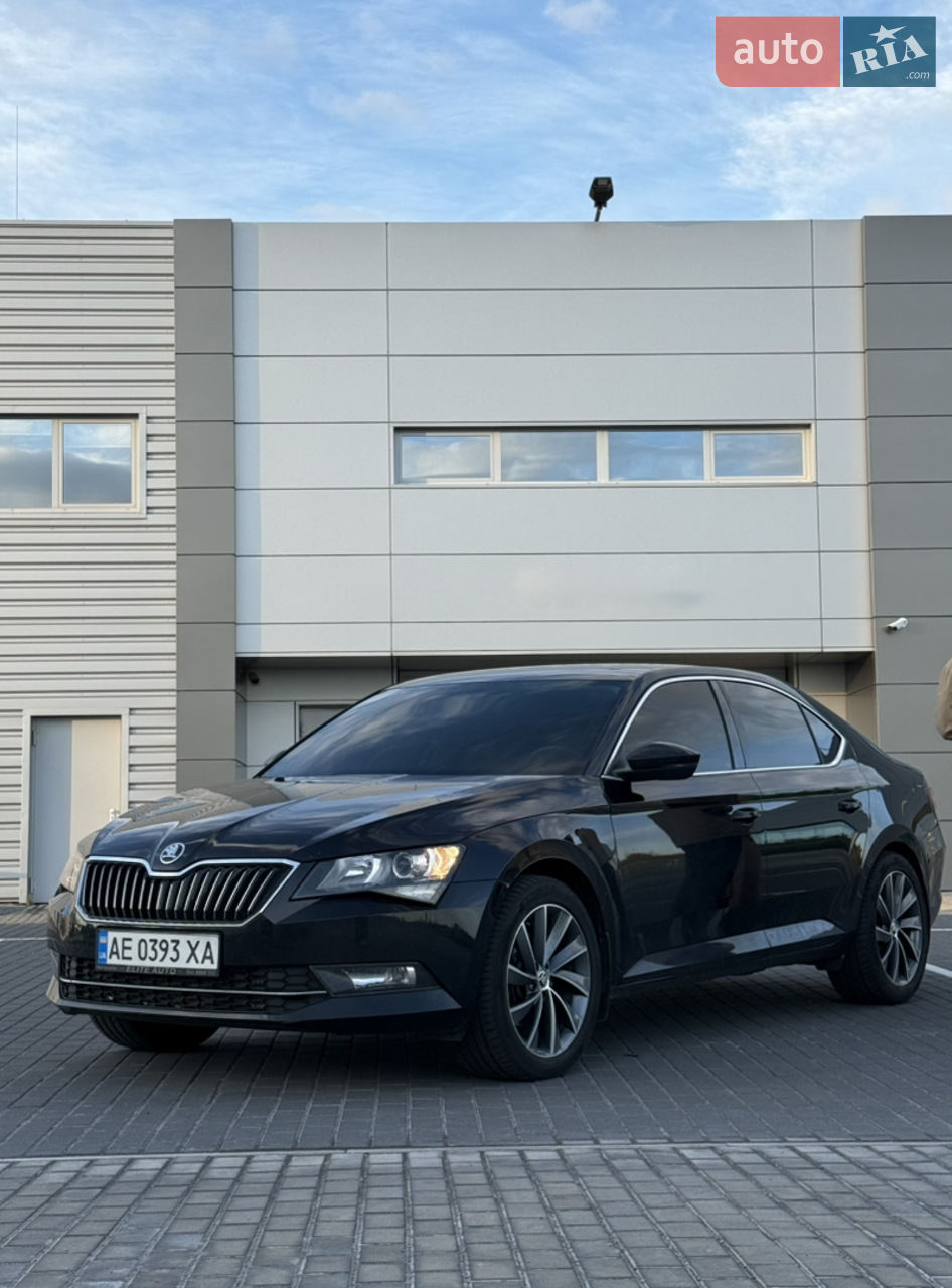 2015 Skoda Superb - мініатюра 25